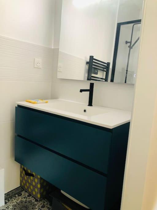 Appartement Standing Hotel Particulier มงต์เปอลิเยร์ ภายนอก รูปภาพ