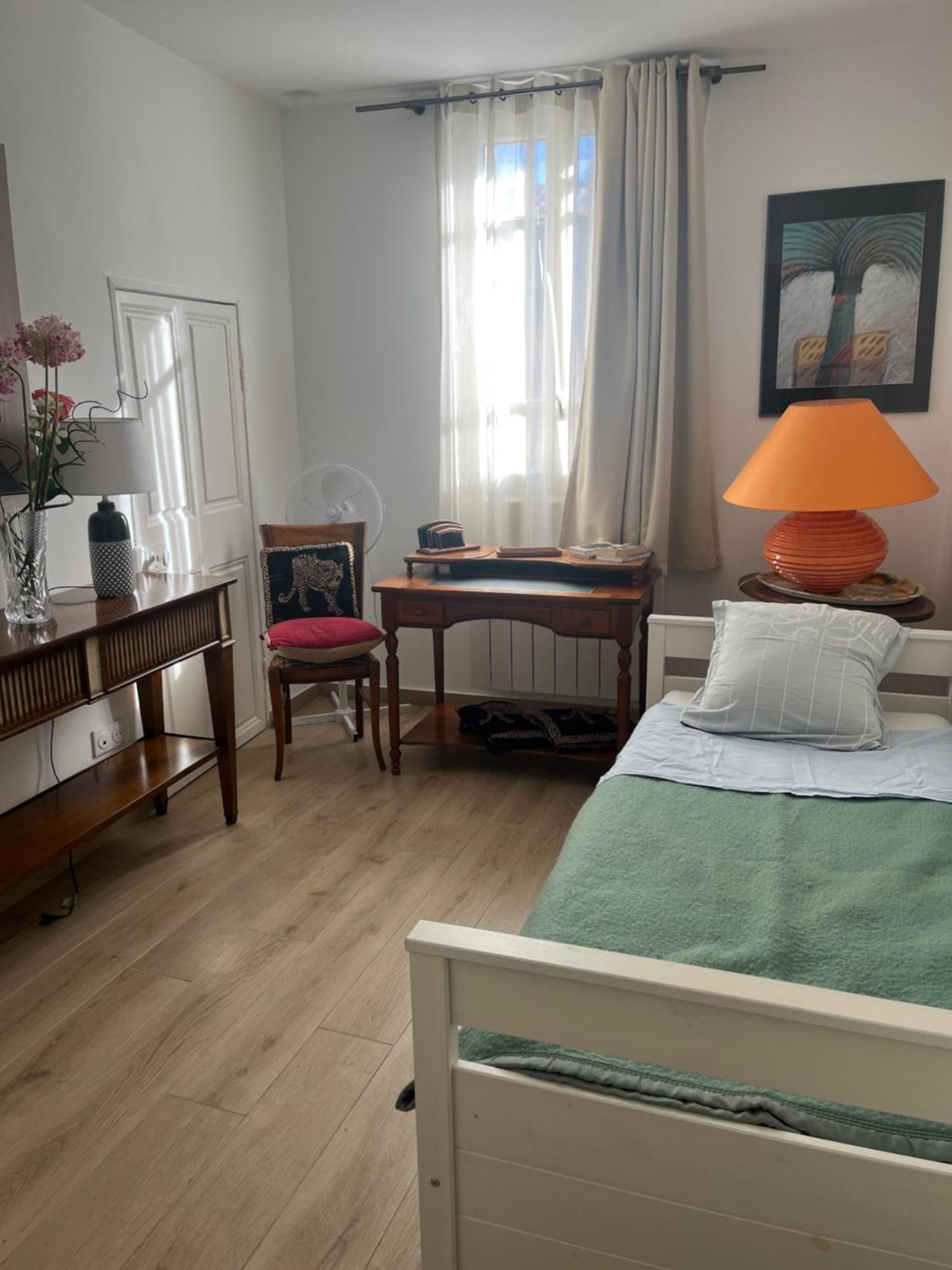 Appartement Standing Hotel Particulier มงต์เปอลิเยร์ ภายนอก รูปภาพ